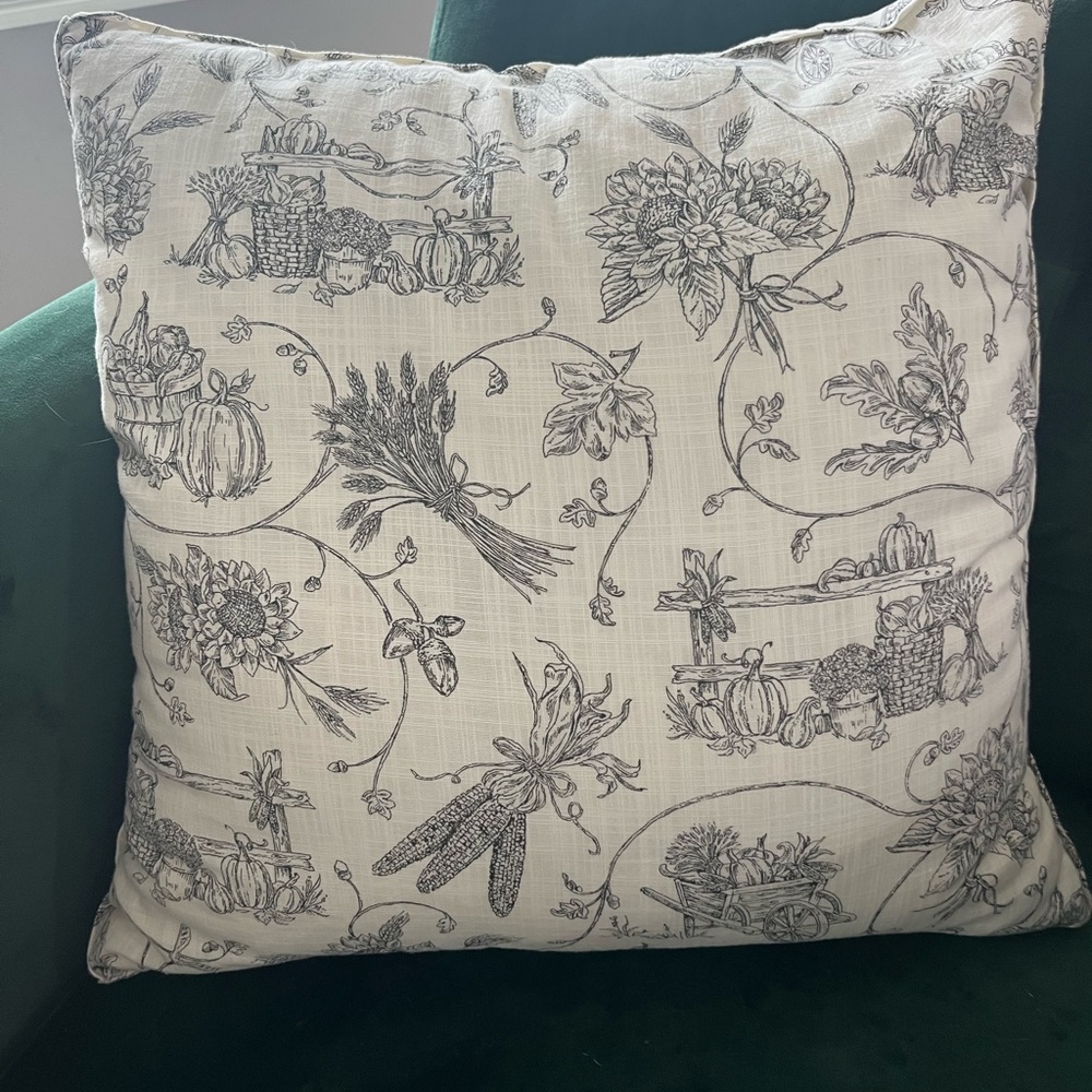 Tommy Bahama 20X20 inch Fall Decor Pillows